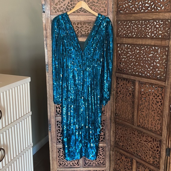 NEW Reve Riche Miesha Dress in Forest Green - Picture 5 of 5